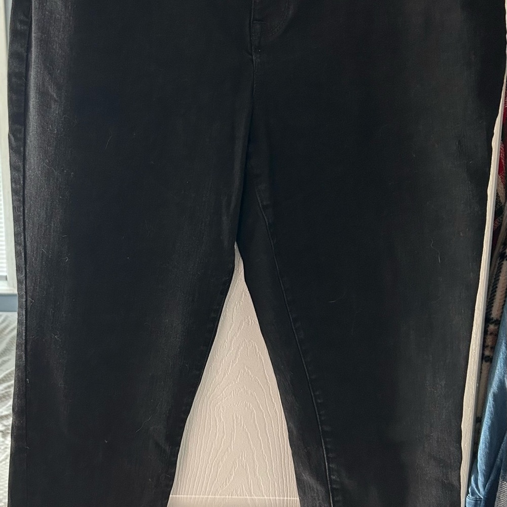 Maurices Mid-rise Black jeans